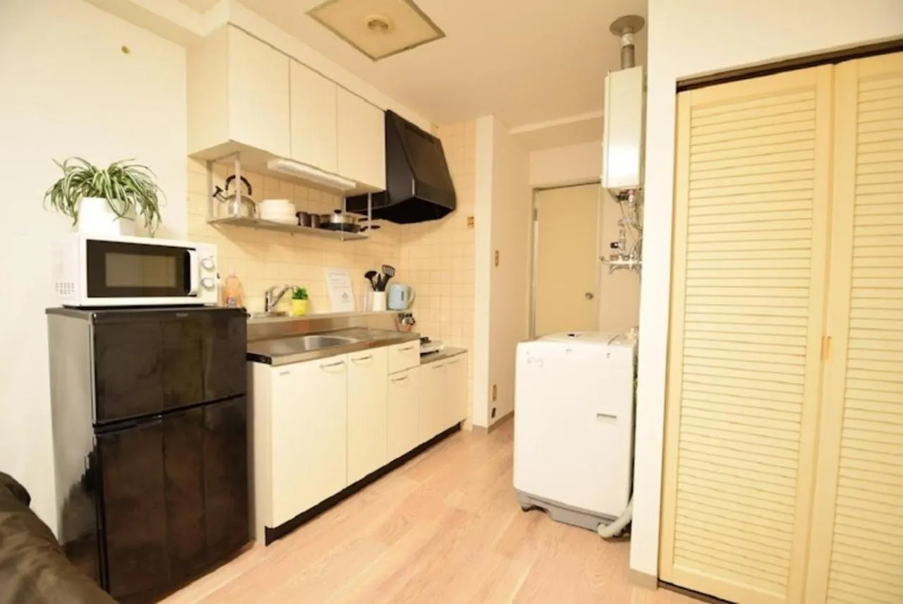 ローヤルハイツ菊水駅 Apartment Sapporo