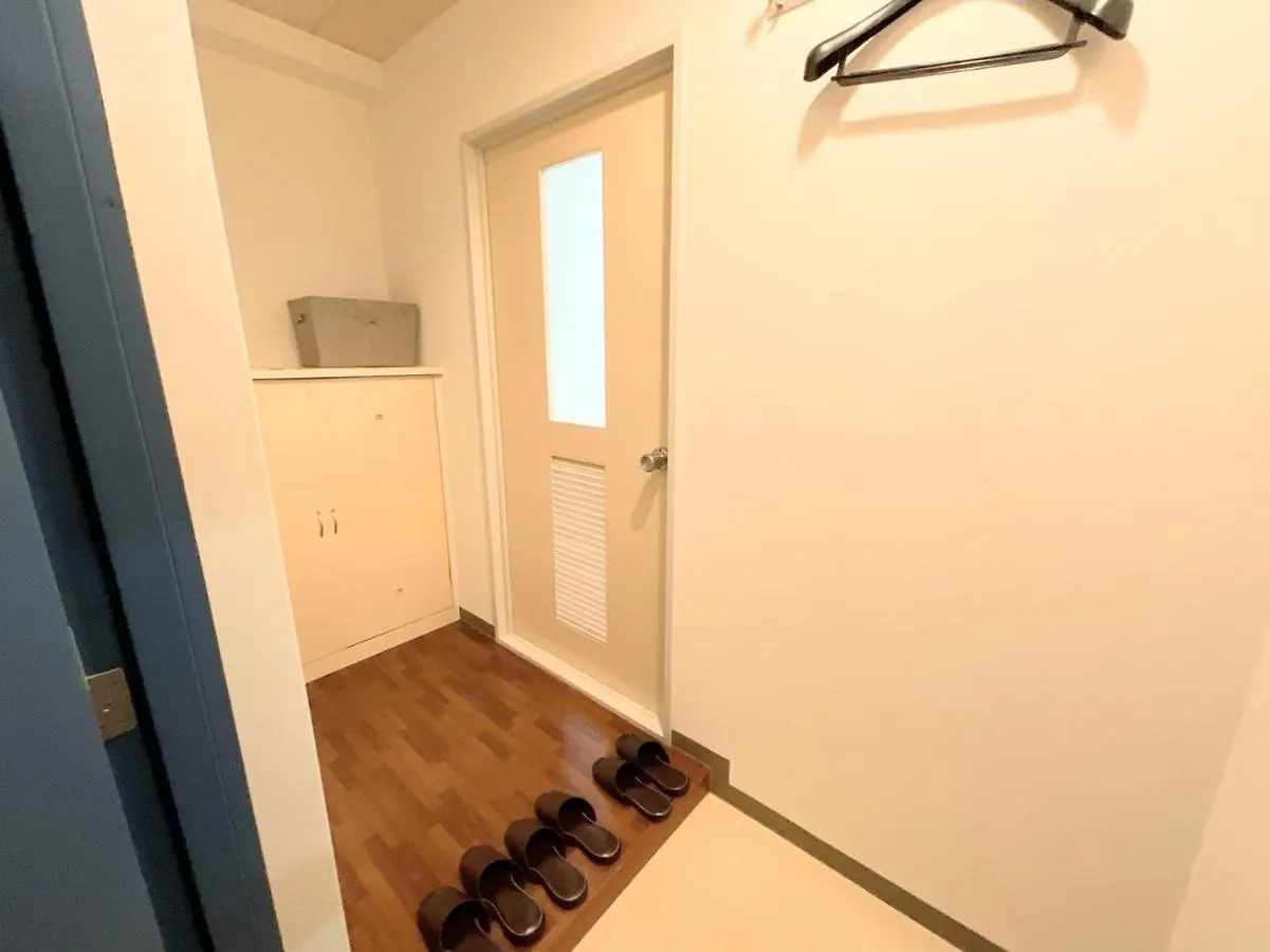 ローヤルハイツ菊水駅 Apartment Sapporo